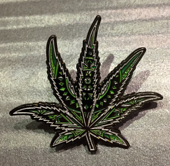 Trippy Mandala Leaves v2