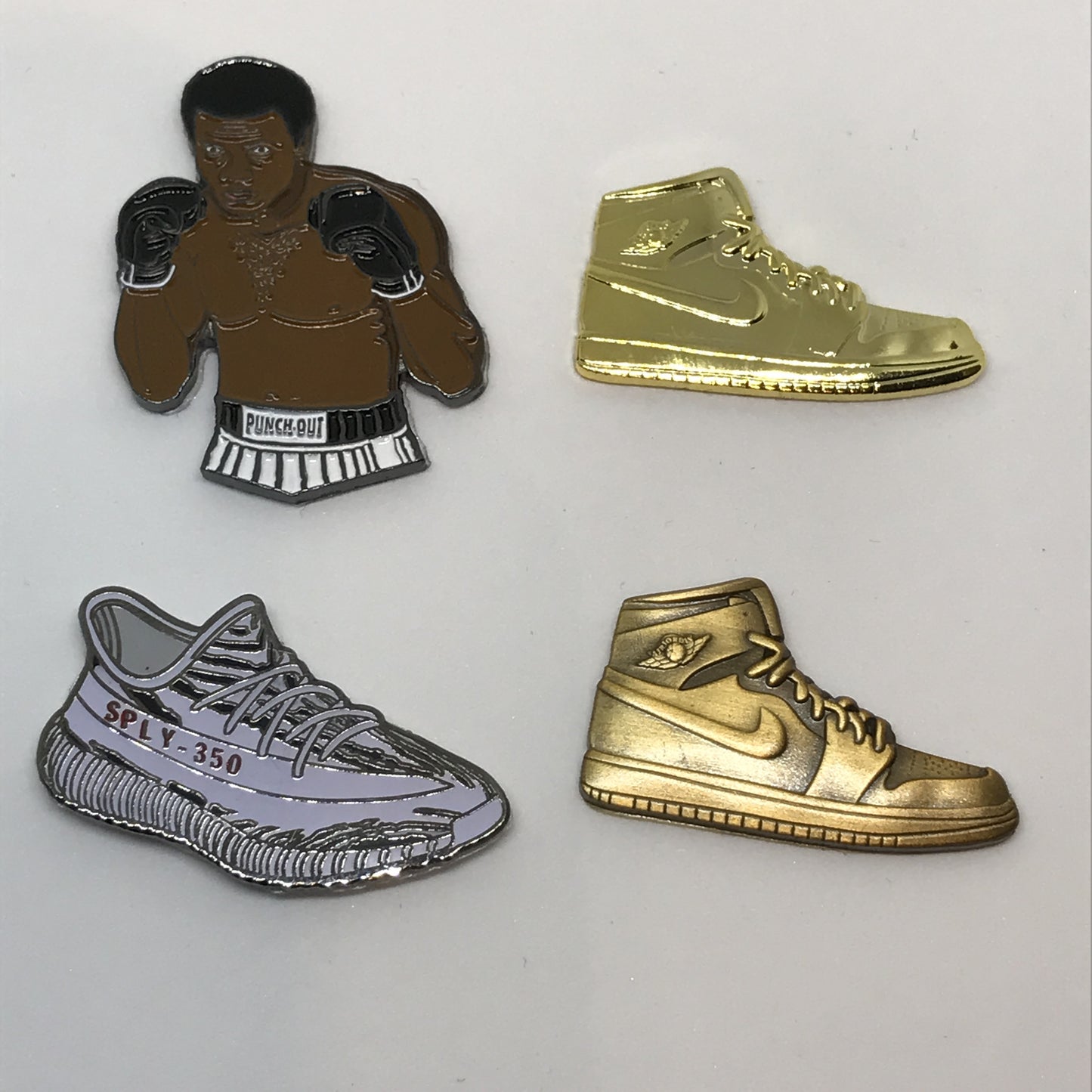 Retro 1 Sticky Pin "Antique Gold"
