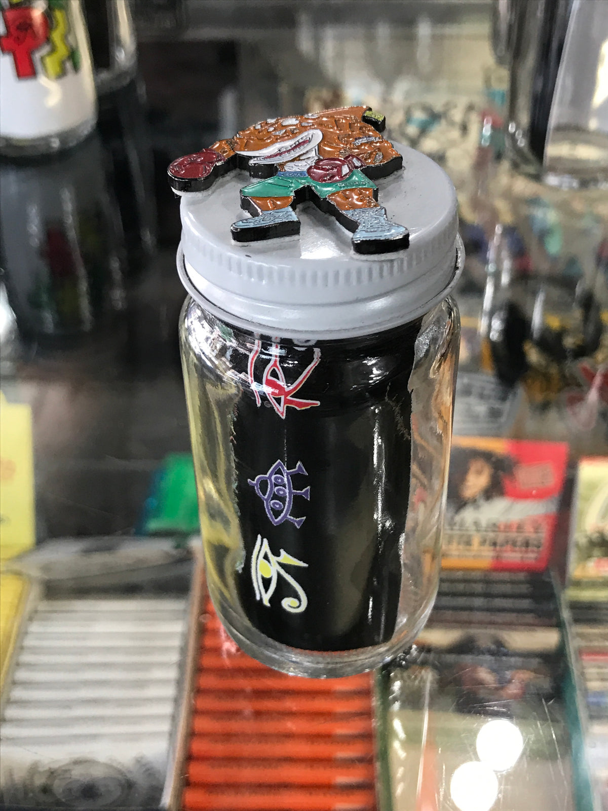 Street Shark Nug Jar